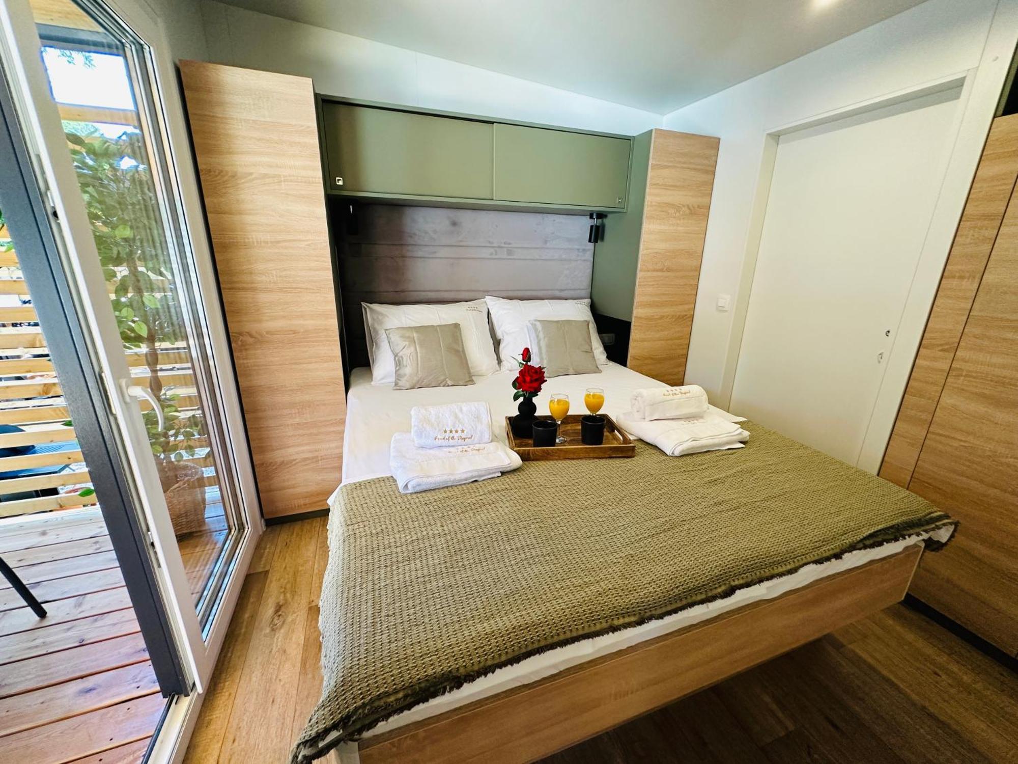 Hotel Pearl Of The Biograd Biograd Na Moru Exterior foto